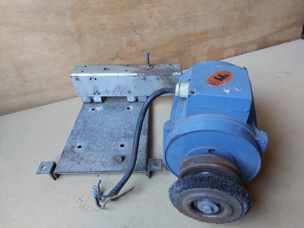 ASEA elektromotor 1,1 kW, Doe-het-zelf en Verbouw, Motoren, Ophalen, Elektromotor