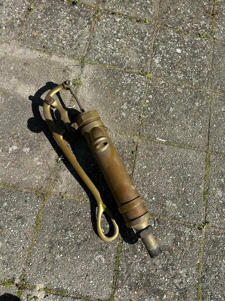 Antieke Koperen Pomp - Decoratief of voor Restauratie, Antiek en Kunst, Ophalen