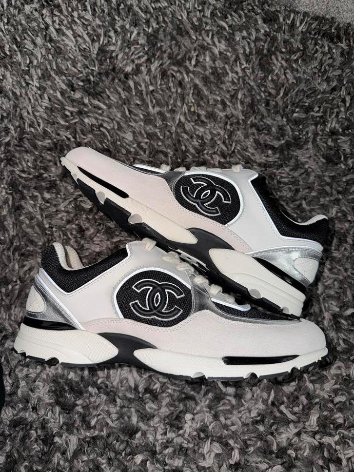 Chanel runner maat 42, Kleding | Heren, Schoenen, Zo goed als nieuw, Sneakers of Gympen, Zwart, Ophalen of Verzenden