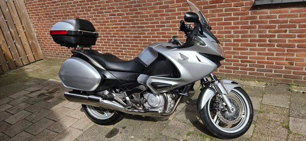 Honda Deauville NT700VA 2008 ABS Injectie Handvatverwarming, 700 cc, 2 cilinders, Particulier, Toermotor