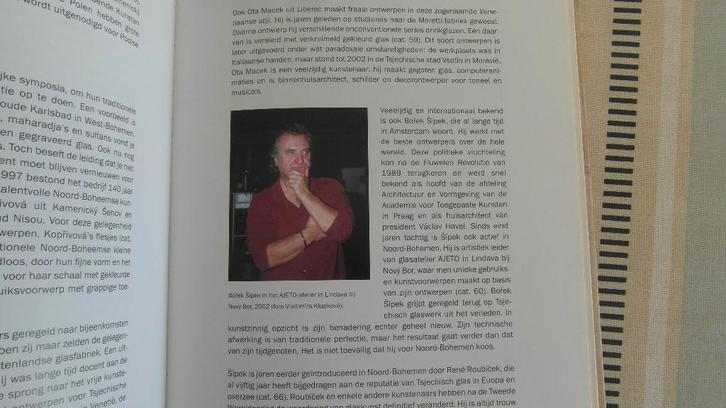 BOREK SIPEK - LUIGJES; 3 boeken, glaskunst, Boeken, Kunst en Cultuur | Beeldend, Zo goed als nieuw, Overige onderwerpen, Ophalen of Verzenden