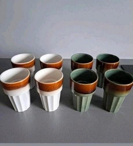 Set van 8 mokken - 320 cl - Koffie, thee, warme dranken, Gebruikt, Keramiek, Ophalen of Verzenden, Effen