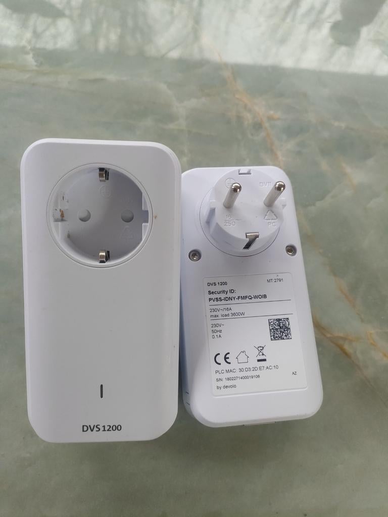 2x Devolo DVS 1200 KPN Powerline Ethernet Adapter 220V, Ophalen of Verzenden