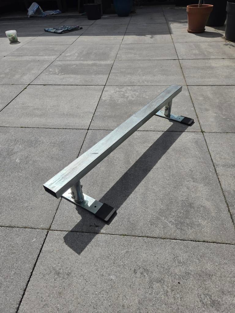 Skateboard grind rail / skate rail, Ophalen of Verzenden