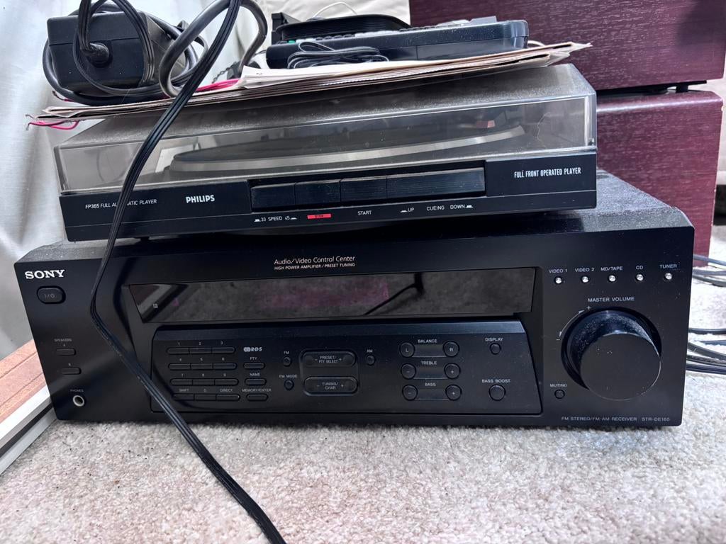 Platenspeler met versterker en boxen, Ophalen, Gebruikt