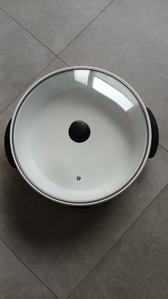 Clatronic elektrische partypan - 42cm, keramische coating, Ophalen of Verzenden, Gebruikt
