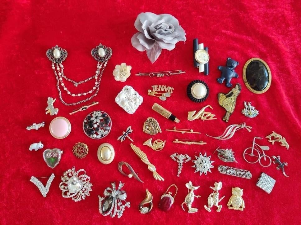 Collectie vintage broches, Overige materialen, 4 tot 7 cm, Gebruikt, Overige kleuren
