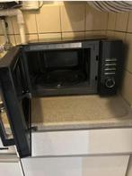 Koenic Magnetron Zwart - Compact en zo goed als nieuw, Witgoed en Apparatuur, Magnetrons, Gebruikt, Minder dan 45 cm, Ophalen of Verzenden