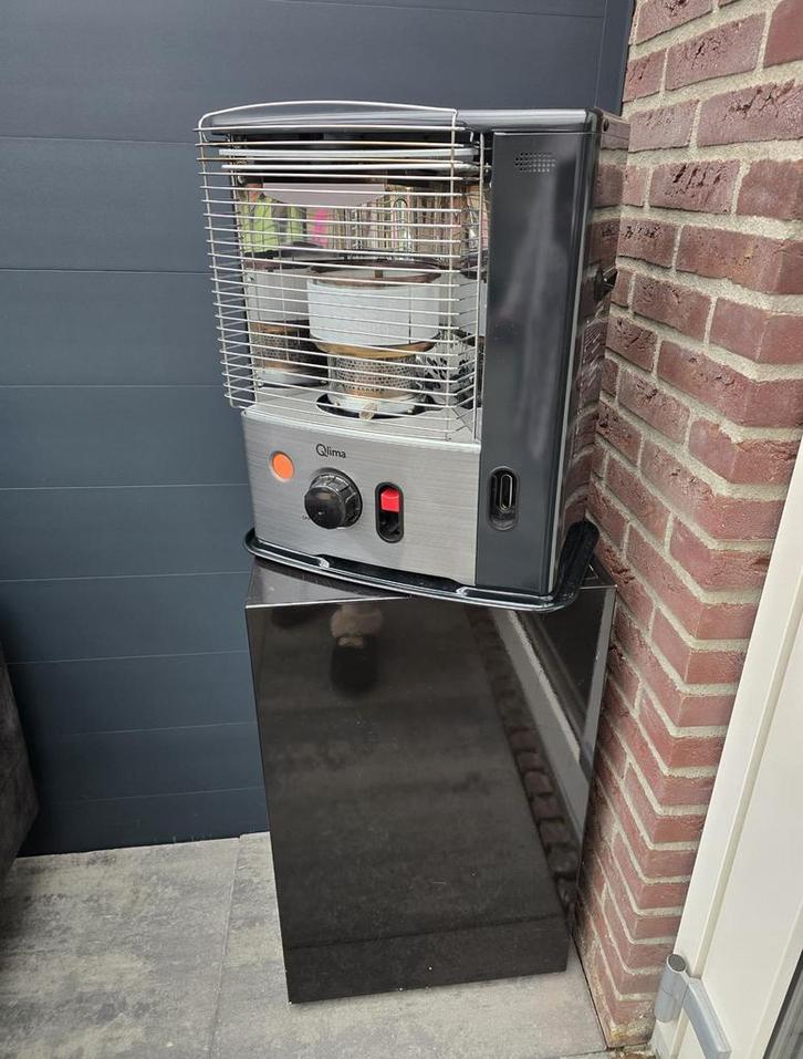 Zgan qlima petroleum kachel  QLIMA R8128C-2, Huis en Inrichting, Kachels, Zo goed als nieuw, Ophalen of Verzenden
