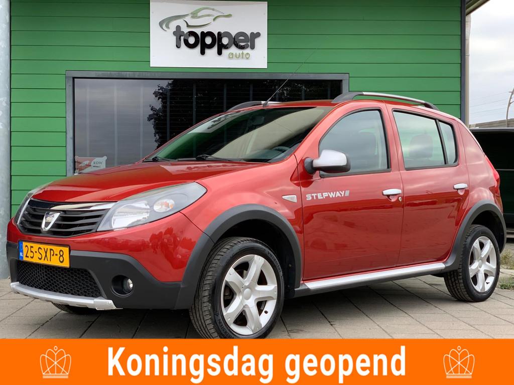 Dacia Sandero 1.6 Stepway | Elektrische Ramen | Airco | Nieu, Auto's, Dacia, 4 cilinders, 49 €/maand, Bedrijf, Handgeschakeld