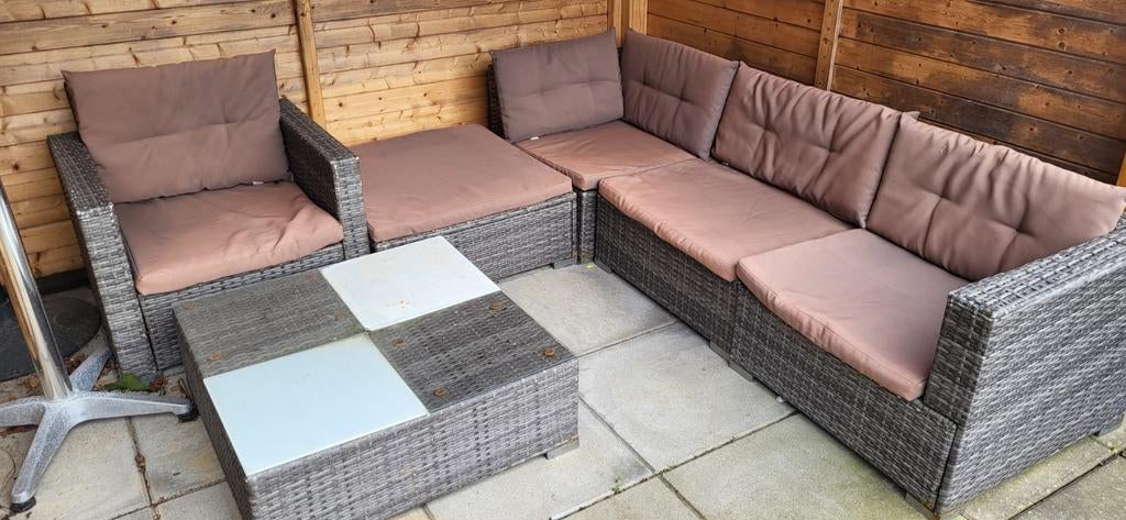 Tuin loungeset met kussens en tafel met glasplaat, Ophalen, Gebruikt, Wicker, Stoel