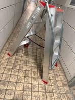 Altrex Dubbele Opstapladder - Handig en Veilig, Ophalen, Gebruikt, Trap, Opvouwbaar of Inschuifbaar