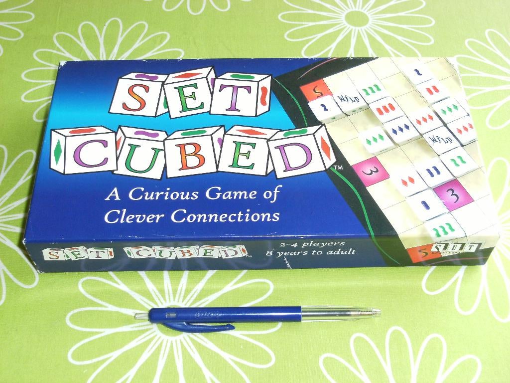 Set Cubed - Het bekende SET kaartspel nu als bordspel!, Een of twee spelers, Ophalen of Verzenden, Zo goed als nieuw