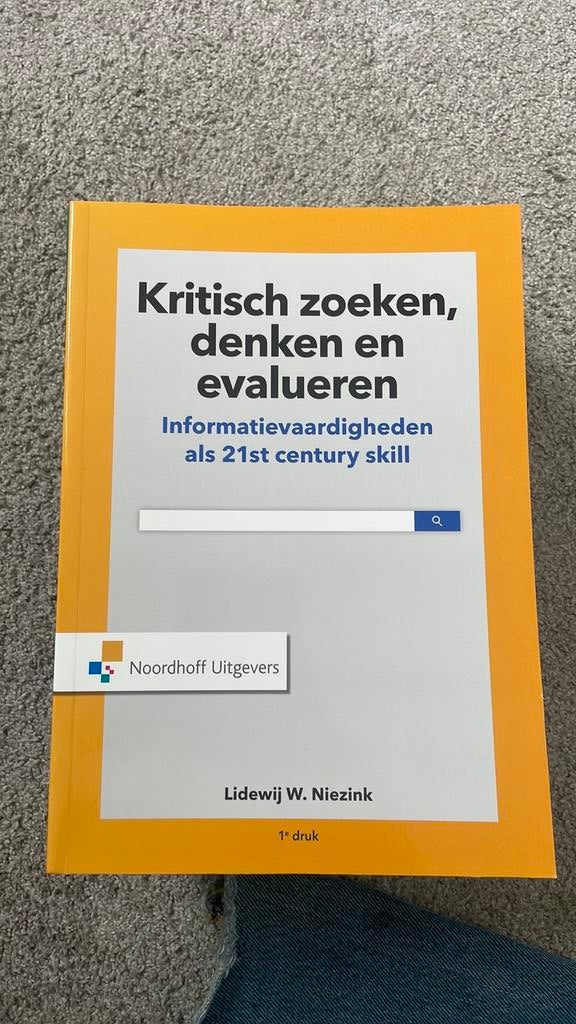 Lidewij w. Niezink - Kritisch zoeken, denken en evalueren, Sociale wetenschap, Nieuw, Ophalen of Verzenden, Lidewij w. Niezink