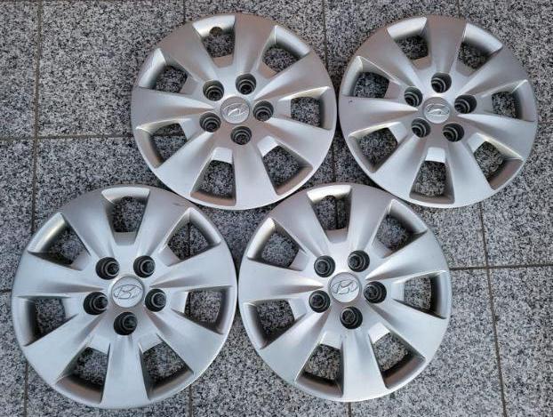 4 Hyundai wieldoppen 15 inch, Auto diversen, Wieldoppen, Ophalen of Verzenden, Zo goed als nieuw