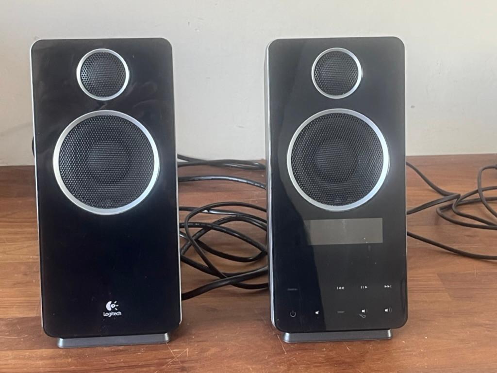 Logitech Z-10 Interactief Luidsprekersysteem met LCD scherm, Computers en Software, Pc speakers, Ophalen of Verzenden, Gebruikt