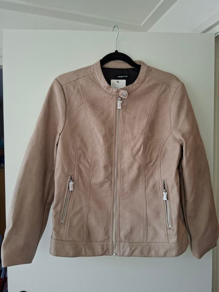 Nieuw Cache Cache leren jasje taupe, Kleding | Dames, Beige, Maat 42/44 (L), Nieuw, Ophalen of Verzenden