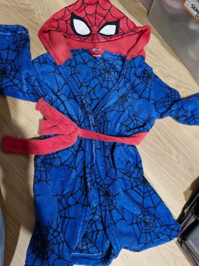 Badjas 110/116 spiderman, Ophalen of Verzenden, Jongen, Nacht- of Onderkleding