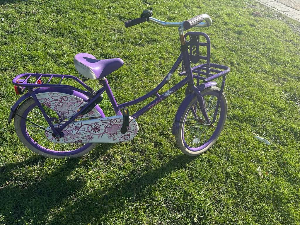 Leuke en stoere paarse meidenfiets met bel, slot en standaar, Fietsen en Brommers, Fietsen | Meisjes, Ophalen of Verzenden, Gebruikt