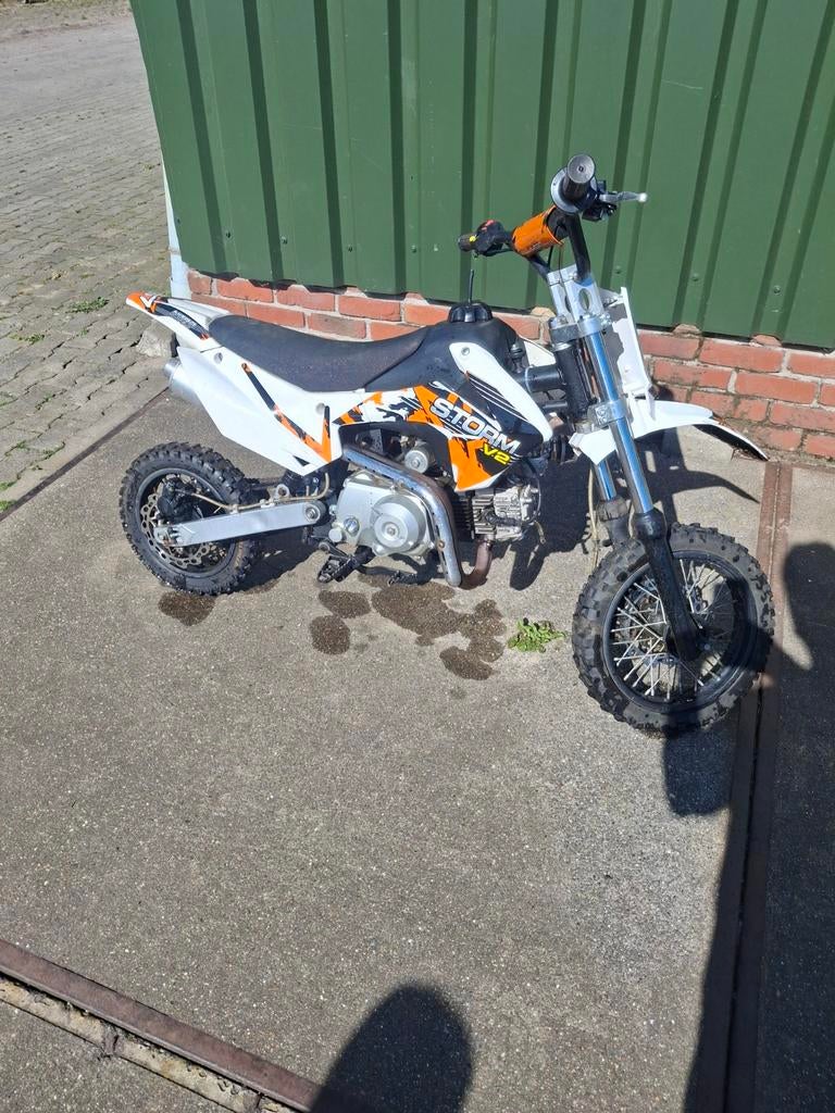 Storm V2 Pitbike - mini crosser, Fietsen en Brommers, Minibikes, Midibikes en Pitbikes, Storm, Ophalen of Verzenden, Schijfrem