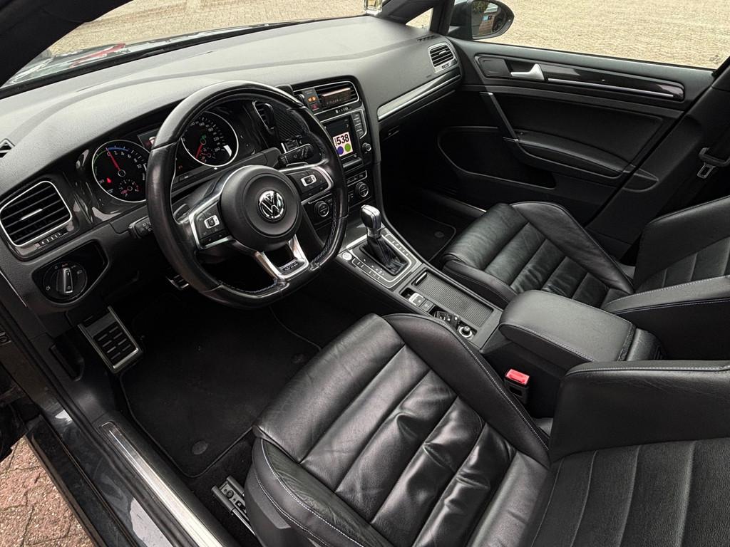 Volkswagen Golf 1.4 TSI GTE GERESERVEERD! (bj 2015), Auto's, 4 cilinders, Zwart, 1499 kg, 48 km