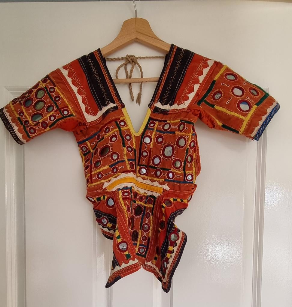 Uniek vintage bloesje uit India, Antiek en Kunst, Kunst | Niet-Westerse kunst, Ophalen of Verzenden