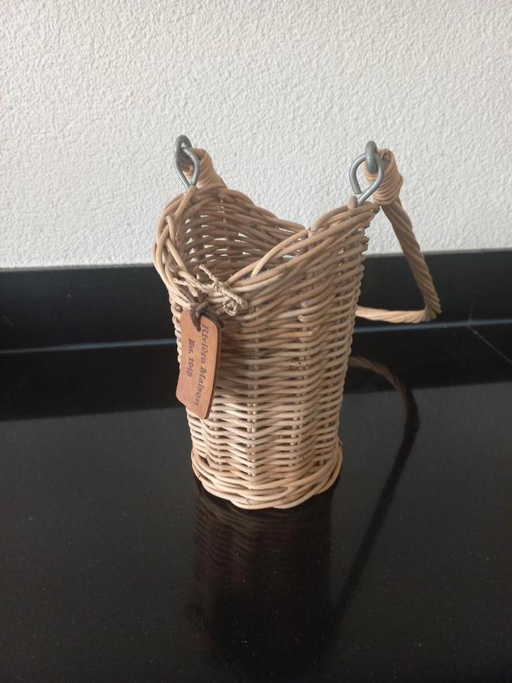 Wijnbouwers Rattan Mandje - Riviera Maison, Huis en Inrichting, Woonaccessoires | Schalen en Manden, Zo goed als nieuw, Mand, Overige vormen
