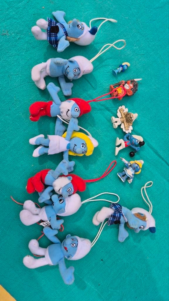 Diverse Smurfen poppetjes en knuffels, Ophalen of Verzenden, Zo goed als nieuw, Verschillende Smurfen
