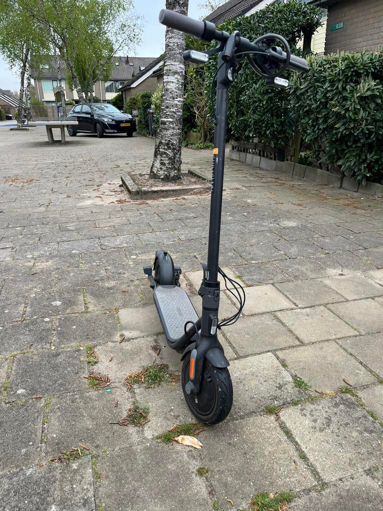 Segway Ninebot f25e met richtingaanwijzers, Ophalen, Gebruikt, Elektrische step (E-scooter)
