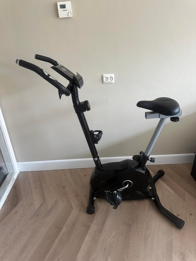 Hometrainer fiets Tunturi, Ophalen, Gebruikt, Metaal, Benen