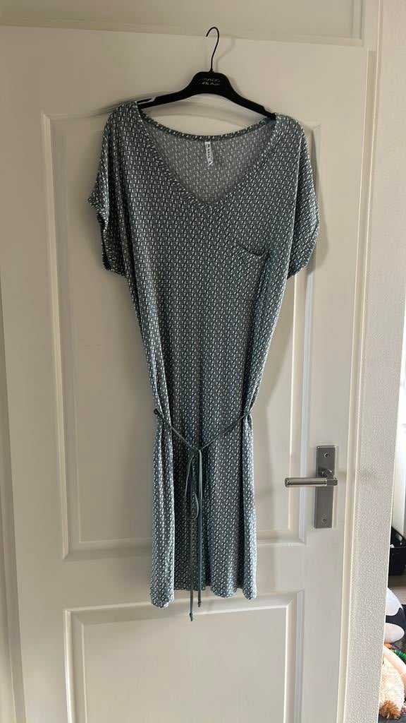 Zomerjurkje Zoso Xl, Maat 46/48 (XL) of groter, Nieuw, Ophalen of Verzenden, Onder de knie