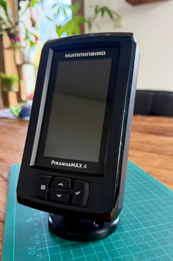 Te koop: Humminbirg PiranhaMAX 4 fishfinder / dieptemeter, Watersport en Boten, Navigatiemiddelen en Scheepselektronica, Ophalen of Verzenden