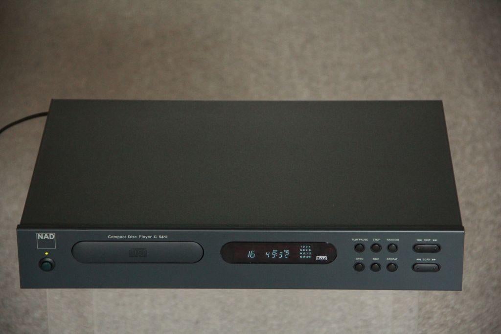 NAD C 541i in perfecte staat, Audio, Tv en Foto, Cd-spelers, Ophalen of Verzenden, Zo goed als nieuw, Overige merken