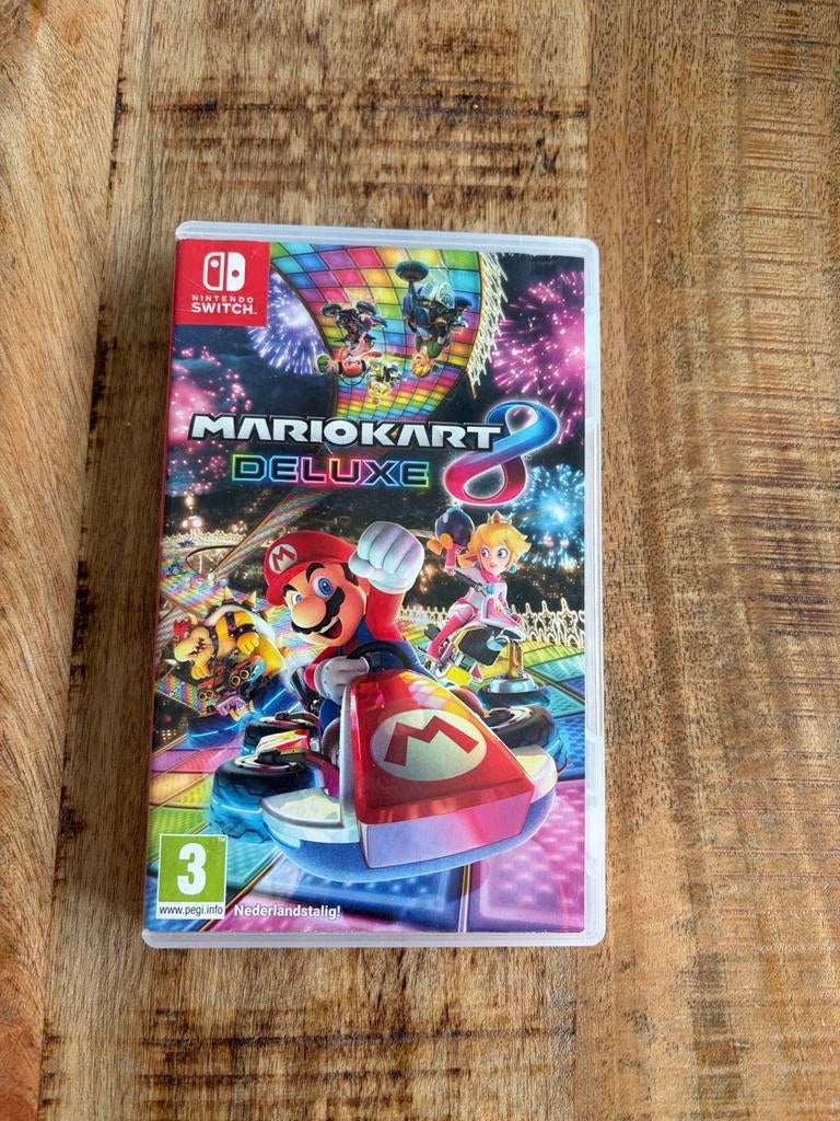 Mario Kart 8 Deluxe - Nintendo Switch, Spelcomputers en Games, Games | Nintendo Switch, Racen en Vliegen, Eén computer, Ophalen of Verzenden
