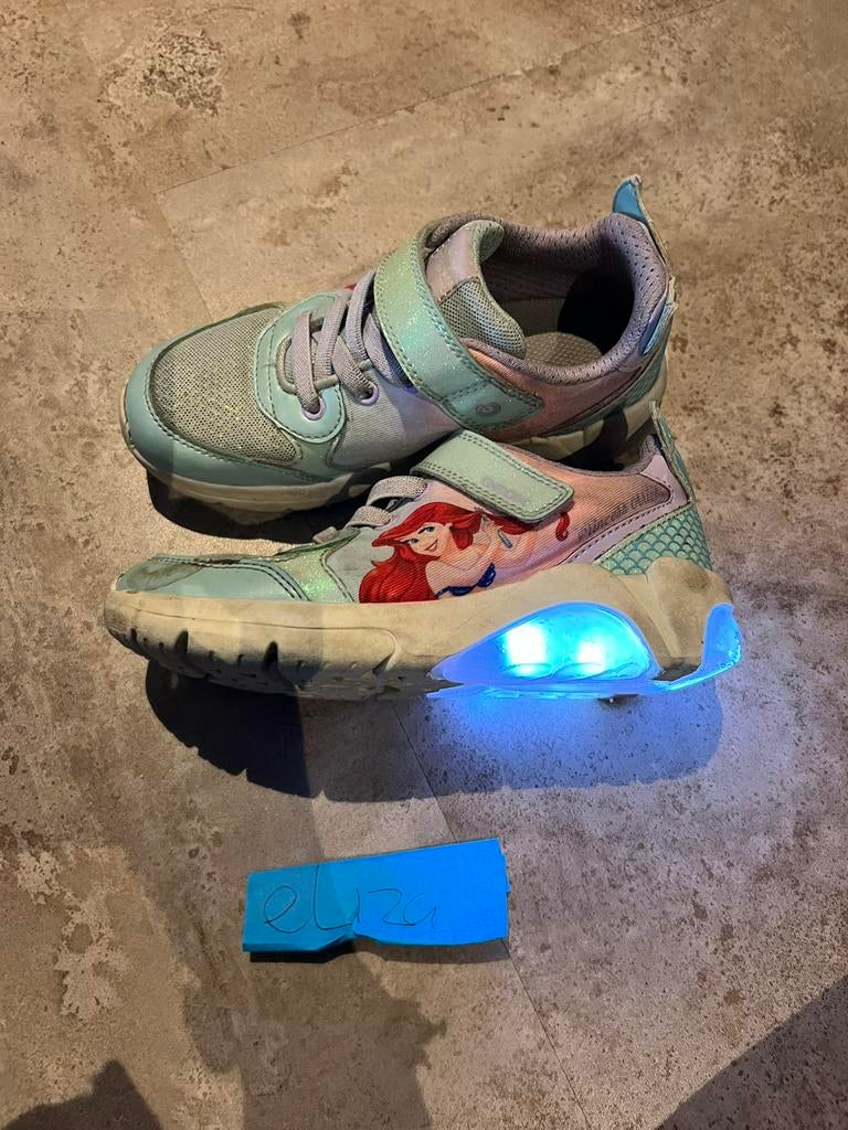 GEOX X Disney sneakers met licht maat 31 origineel, Ophalen of Verzenden, Meisje, Schoenen