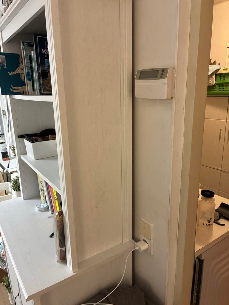 Witte dressoir kast met open vakken en deurtjes, Ophalen, Gebruikt, 50 tot 100 cm, 25 tot 50 cm