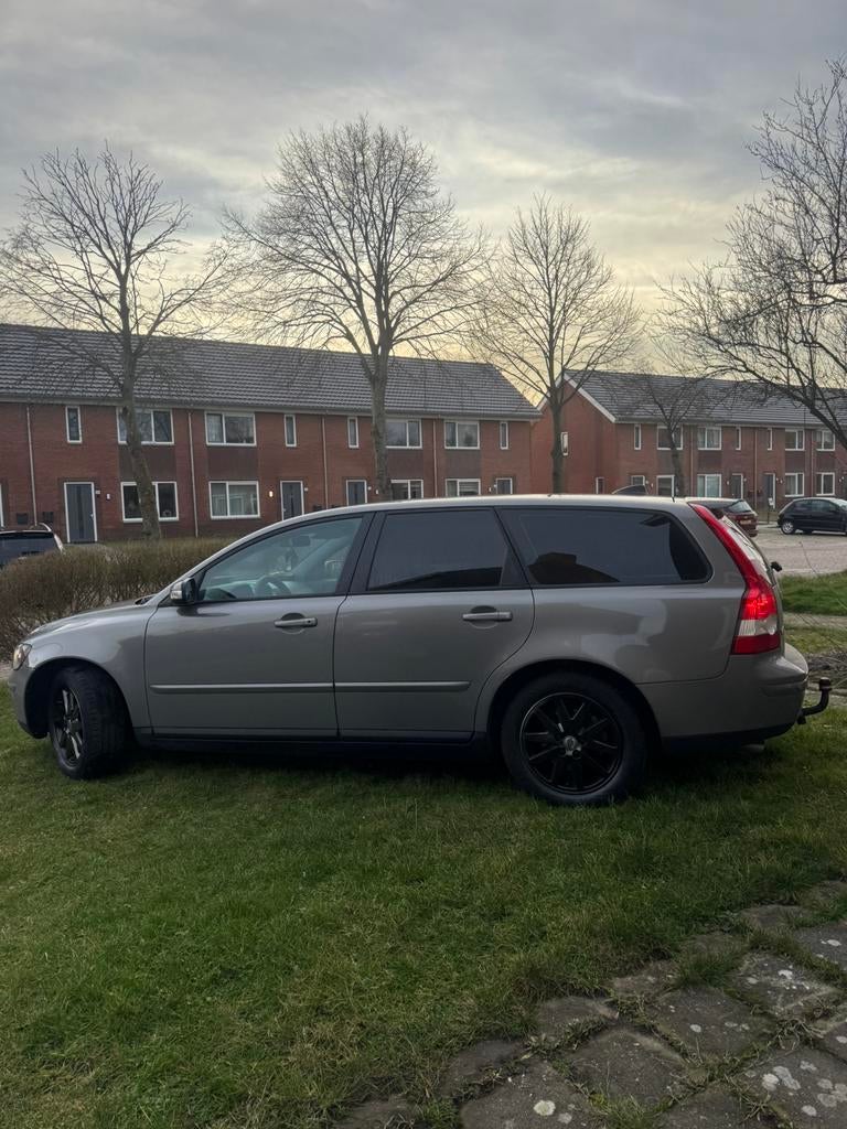 Volvo V50 Geartronic D5 + APK!, Ophalen of Verzenden, Gebruikt, Volvo