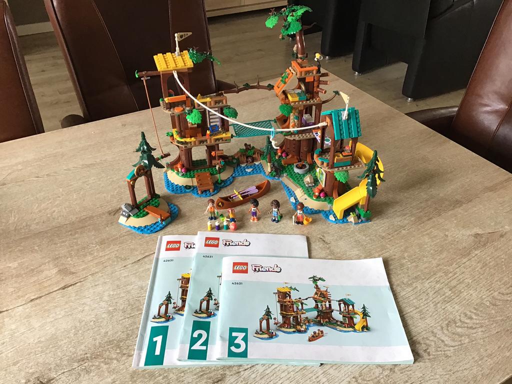 Lego friends Avonturenkamp Boomhut 42631, Ophalen of Verzenden, Zo goed als nieuw