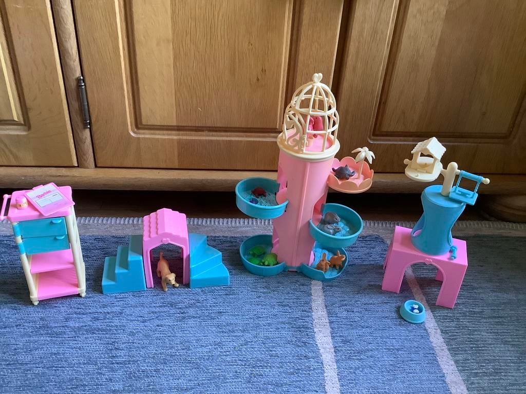 Barbie dierenwinkel,vintage, Ophalen of Verzenden, Zo goed als nieuw, Pop