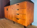Vintage Cees Braakman dressoir. Bruin hout 154x45x75 cm, Ophalen, Gebruikt, Grenenhout, Met deur(en)