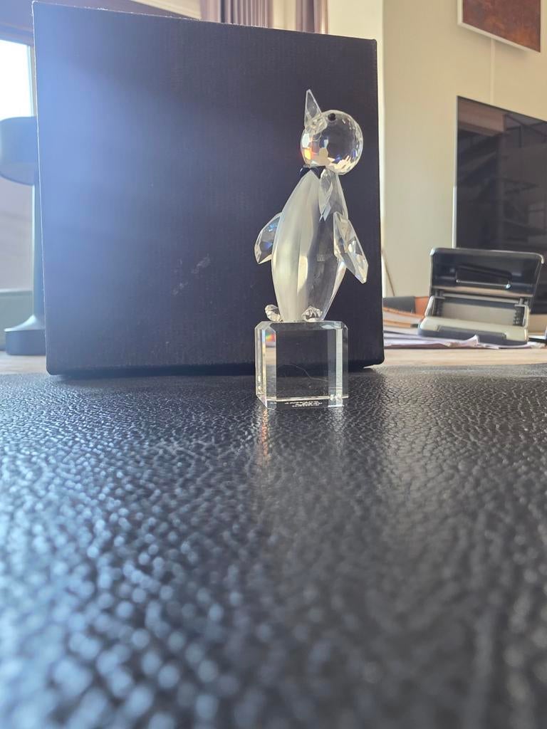 Swarovski Pinguïn Figuurtje met Strikje, Verzamelen, Ophalen of Verzenden, Zo goed als nieuw, Figuurtje