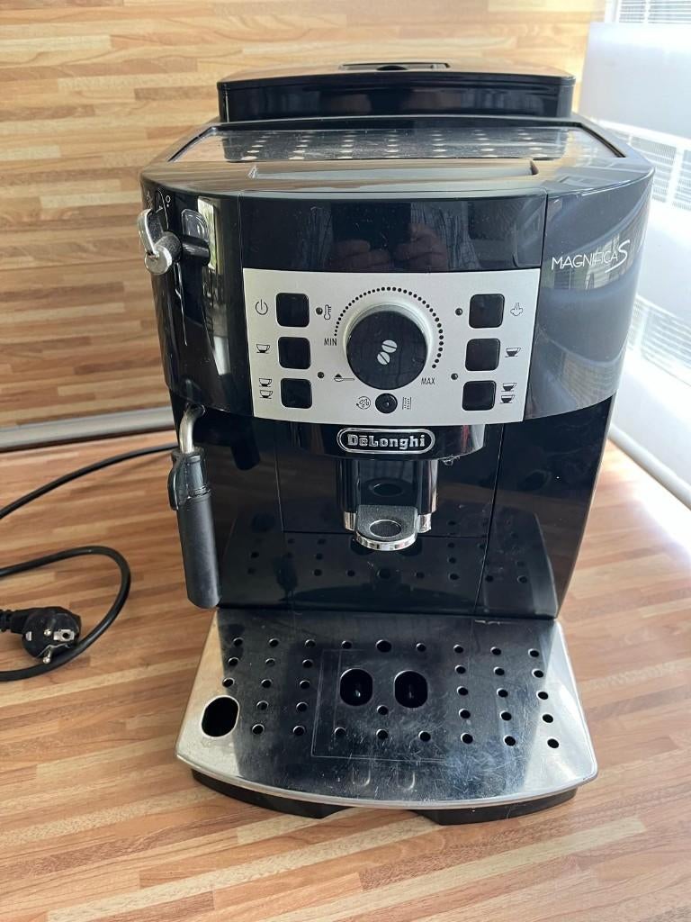 de longhi koffiezet apparaat, Witgoed en Apparatuur, Ophalen, Koffiemachine, Koffiebonen, Zo goed als nieuw