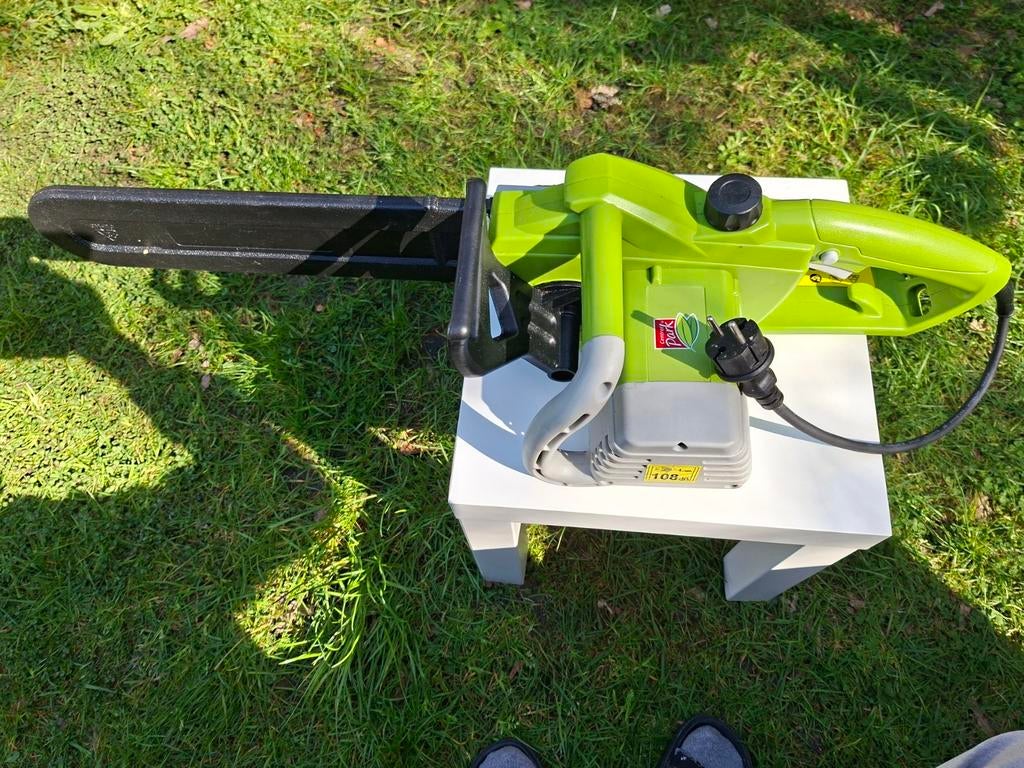 Elektrische kettingzaag - Central Park, Tuin en Terras, Ophalen of Verzenden, Gebruikt, 40 t/m 49 mm, Central Park