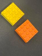 Lego magneten 2x - Geel en Oranje, Ophalen of Verzenden, Gebruikt, Losse stenen, Lego