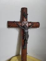 3330) mooi antiek kruisbeeld  40x21cm, Antiek en Kunst, Ophalen of Verzenden