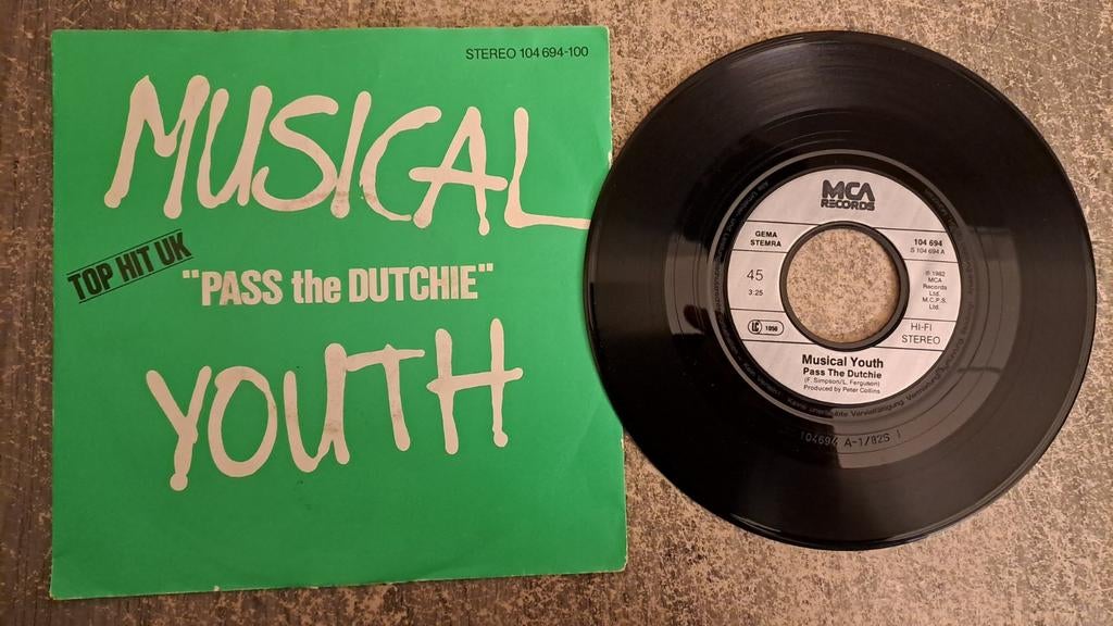 Musical youth - pass the dutchie, Cd's en Dvd's, Vinyl Singles, Gebruikt, 7 inch, Single, Ophalen of Verzenden