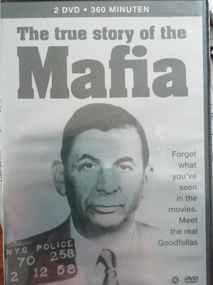 the true story of the mafia ( 2 dvd's )  380 min, Cd's en Dvd's, Dvd's | Documentaire en Educatief, Zo goed als nieuw, Overige typen