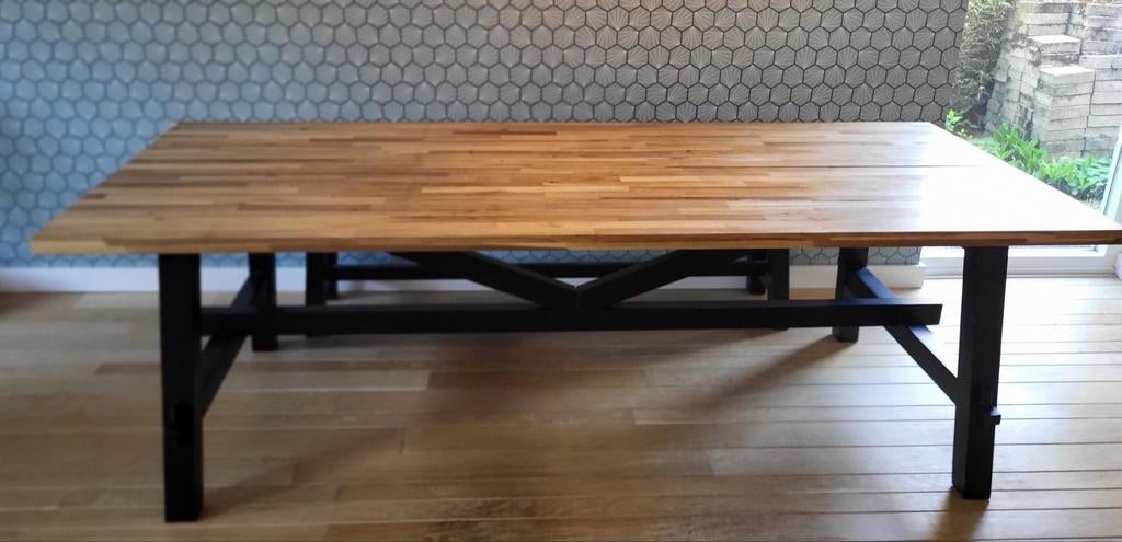 IKES Skogsta eettafel (met eetbank 190,-, bank los 40,-), Ophalen, Gebruikt, 100 tot 150 cm, 200 cm of meer