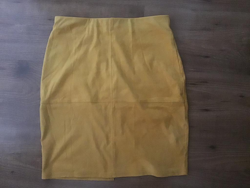 Mooie oker gele rok( Mt S) City Life, Kleding | Dames, Rokken, Ophalen of Verzenden, Zo goed als nieuw, Maat 38/40 (M), Geel
