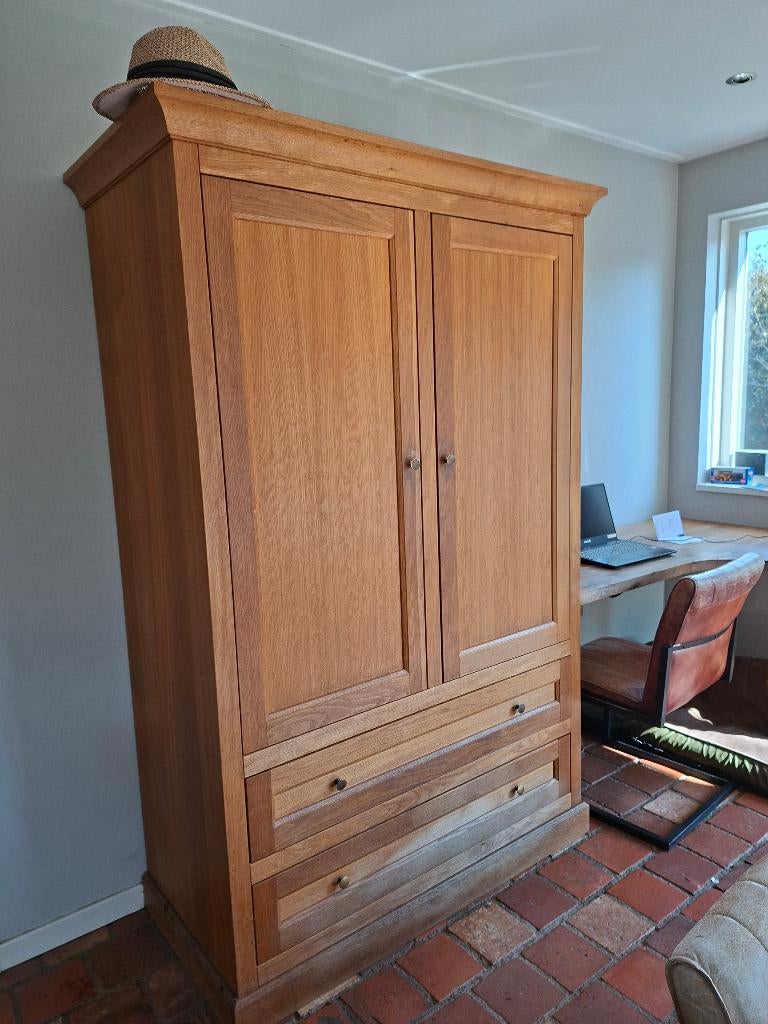 Prachtige houten kast ( Eikenlook), Huis en Inrichting, Ophalen, Gebruikt